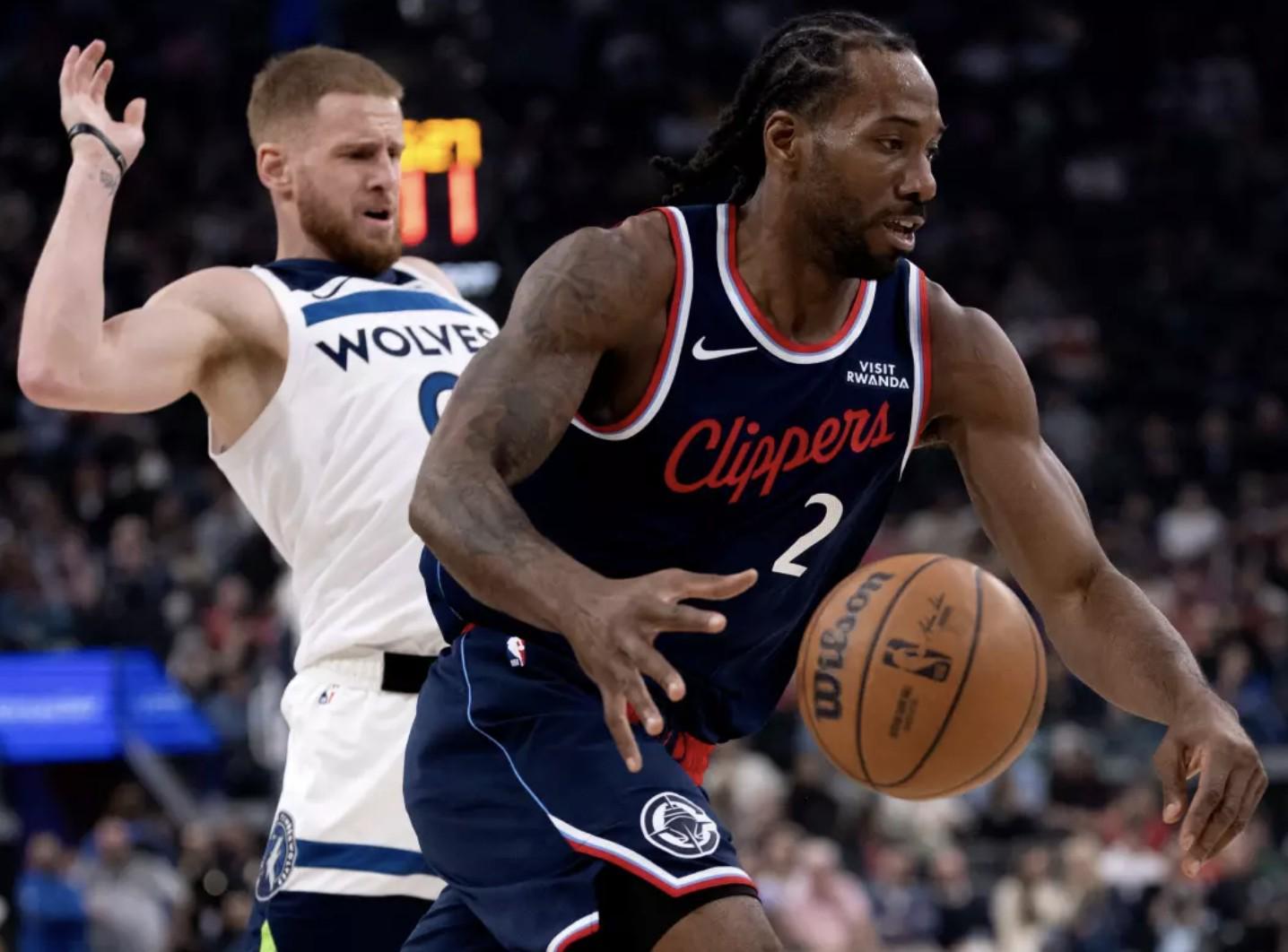 B体育app下载-爱德华兹：100%健康的伦纳德是历史最佳之一，没人能阻挡他